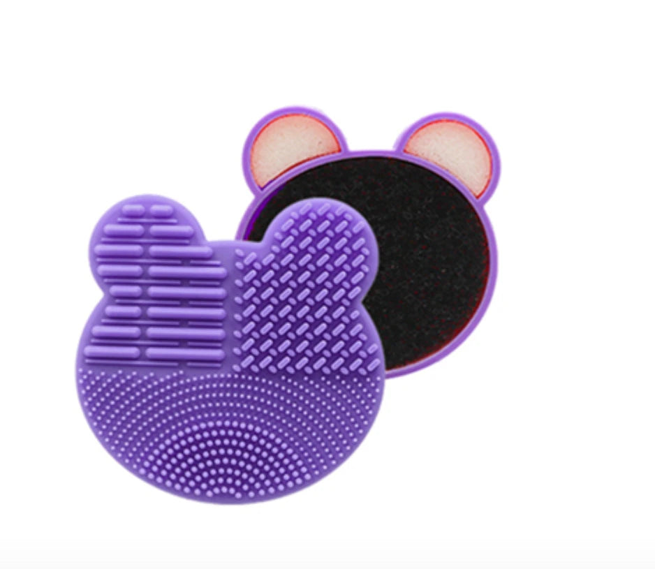 Makeup brush cleaning tool